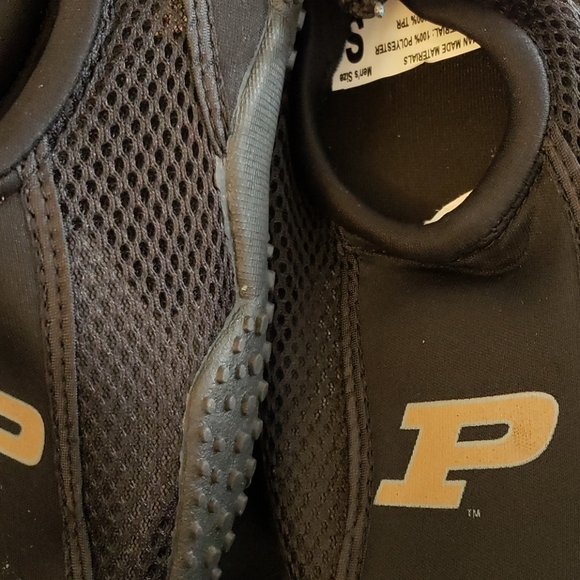 Purdue Boilermakers Swim Shoes in Black Size Small - Picture 6 of 7